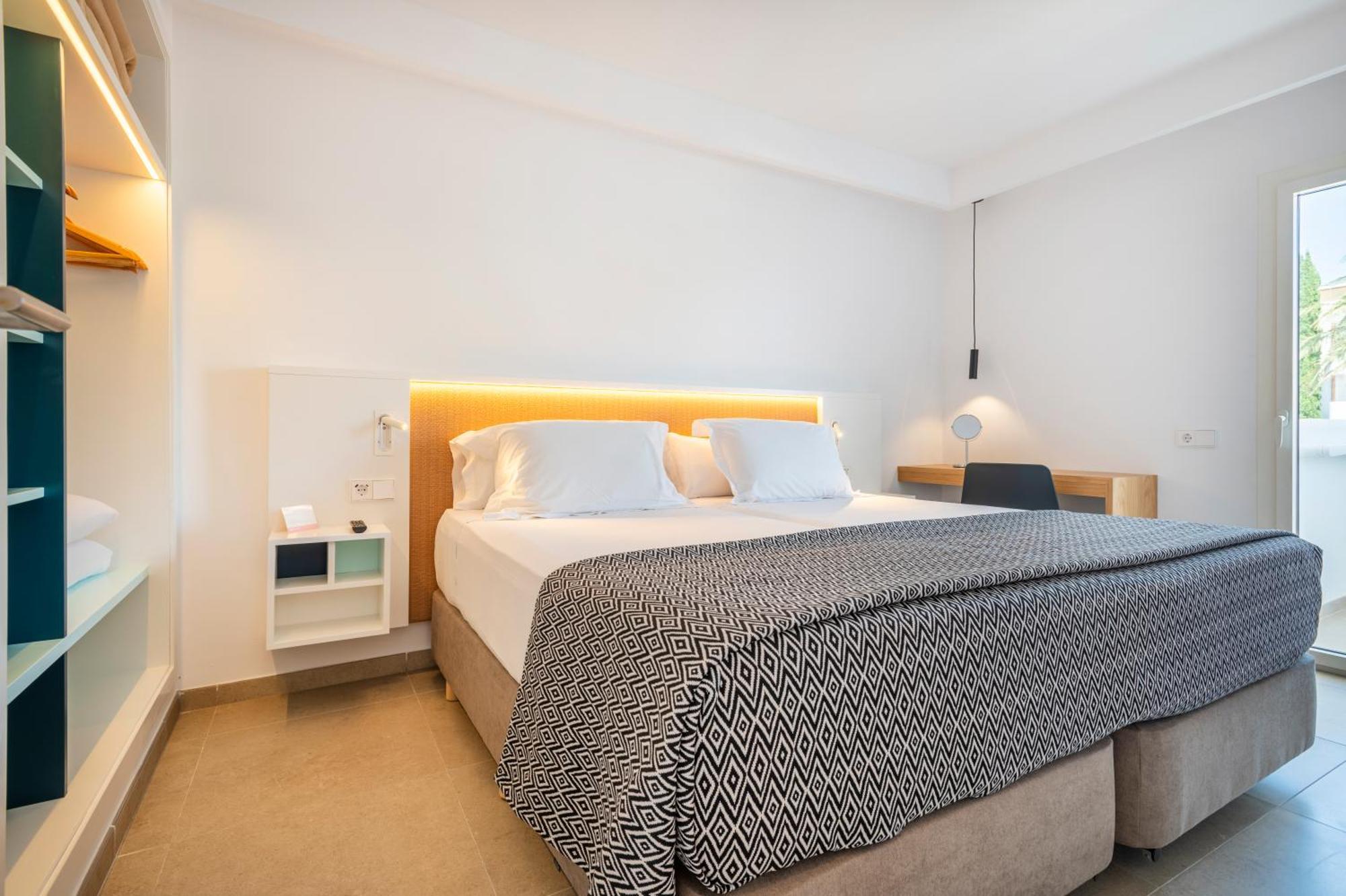 Appart hôtel Inturotel Cala Azul